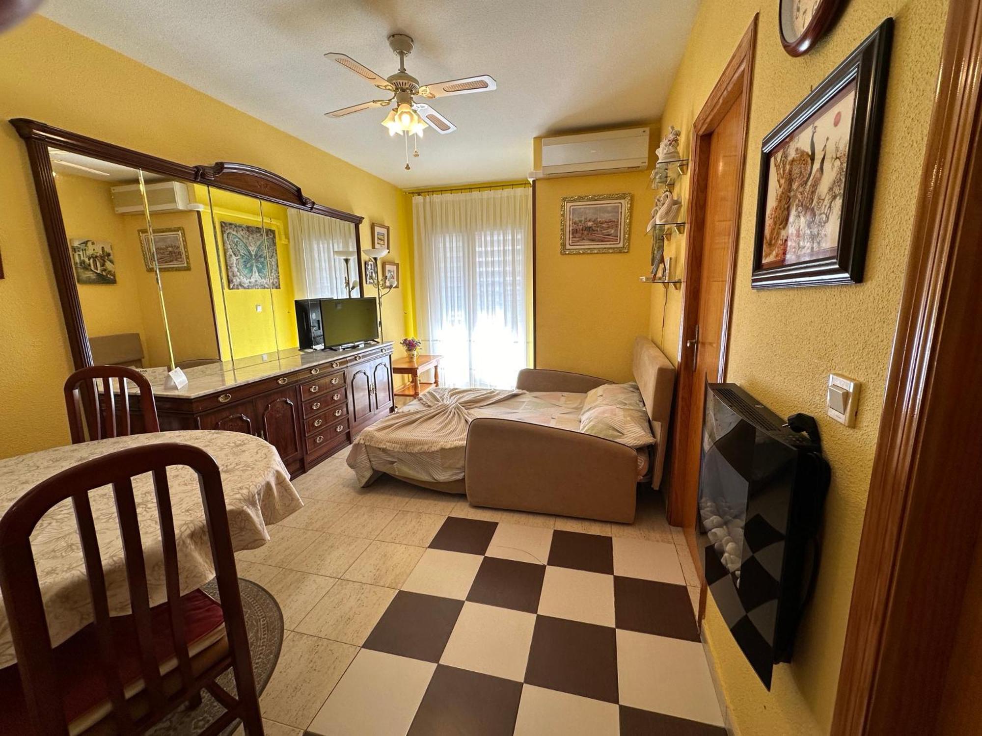 Apartament Montana Torrevieja Bagian luar foto