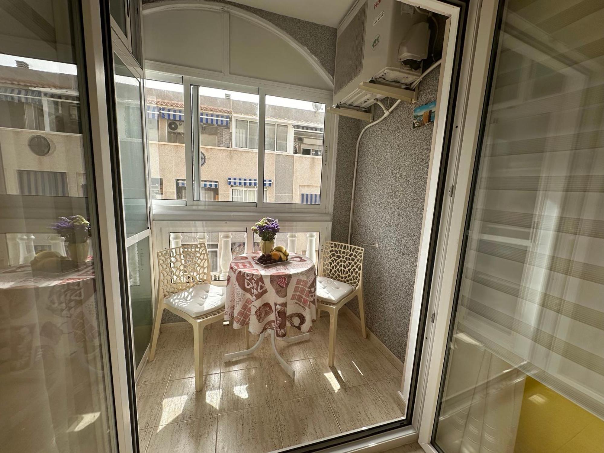 Apartament Montana Torrevieja Bagian luar foto