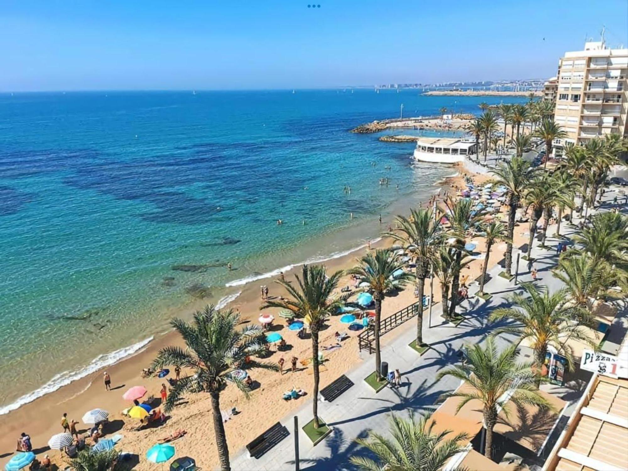 Apartament Montana Torrevieja Bagian luar foto